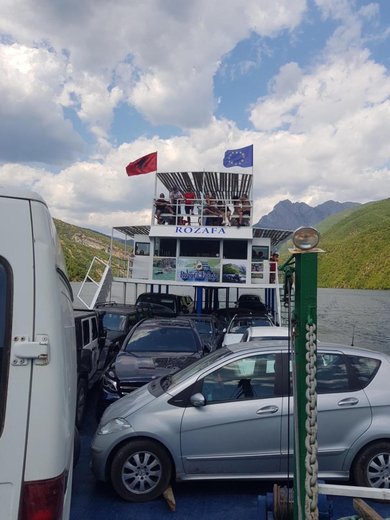Rozafa Ferry & Accommodation Koman Eksteriør billede